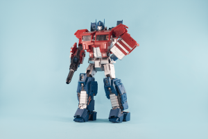 Generation Toy OP.EX – Optimus Prime